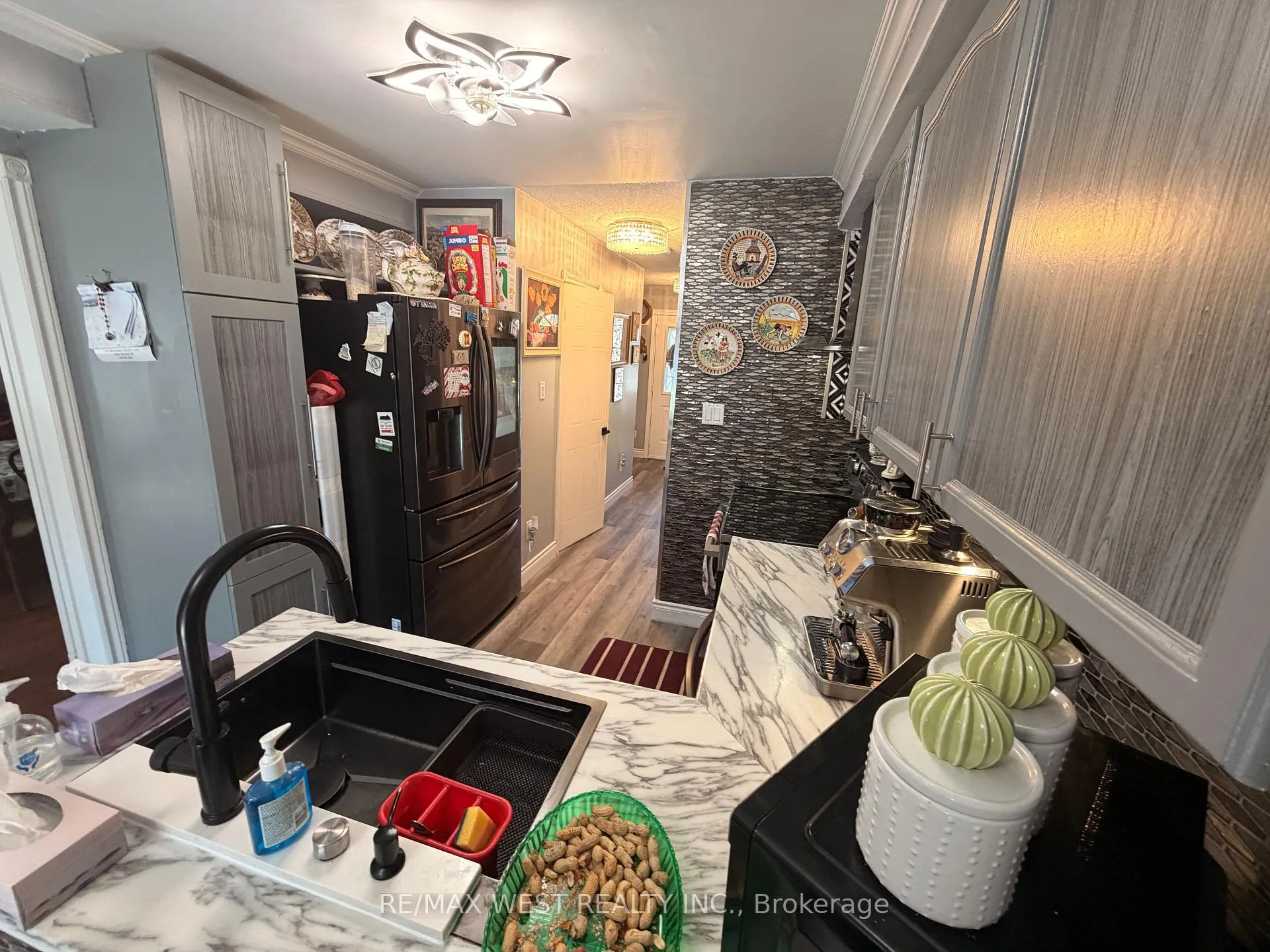 Photo 7 of 87 Athabaska Road, Barrie, Holly — HOMEH