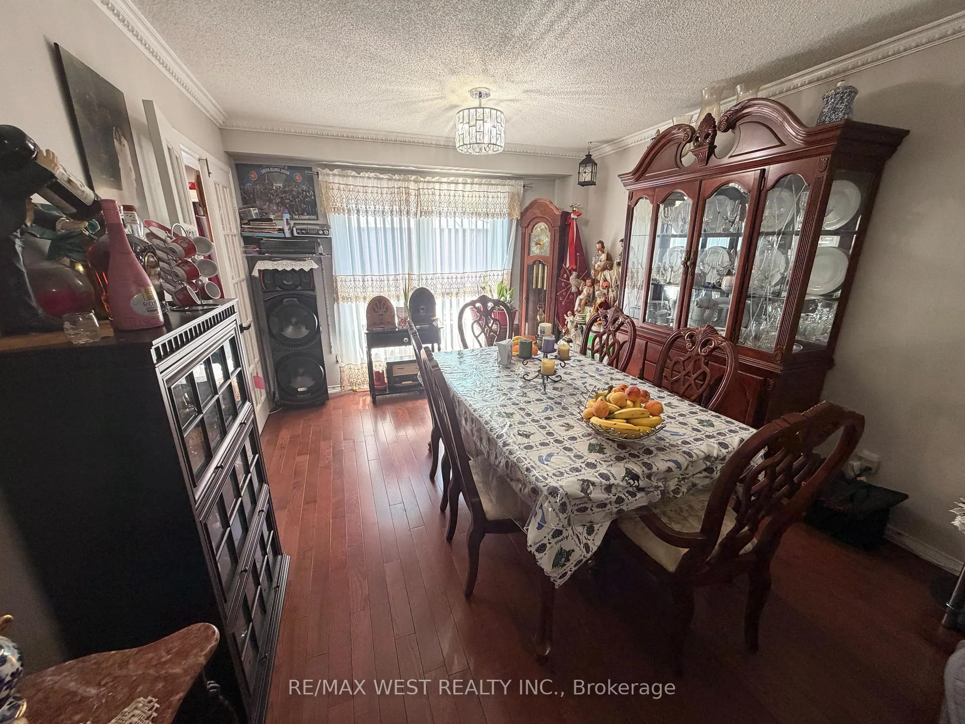 Photo 19 of 87 Athabaska Road, Barrie, Holly — HOMEH