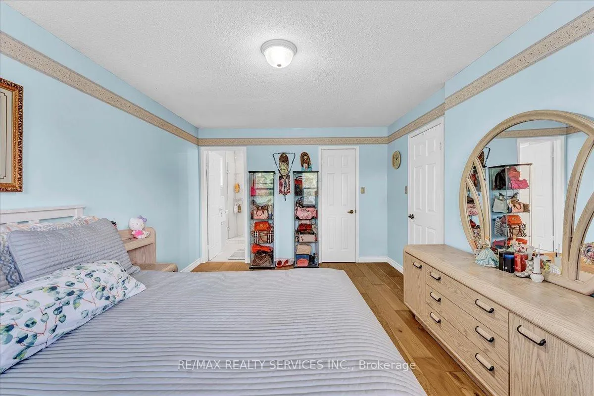 Photo 27 of 16 Major William Sharpe Drive E, Brampton, Northwood Park — HOMEH