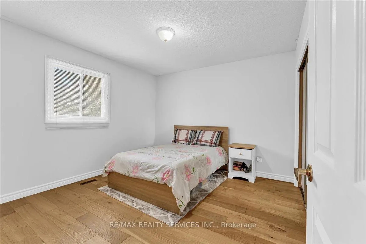 Photo 31 of 16 Major William Sharpe Drive E, Brampton, Northwood Park — HOMEH