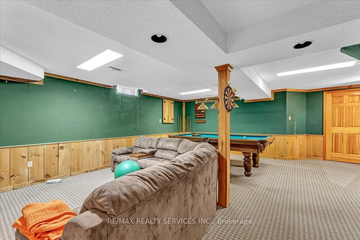 Photo 38 of 16 Major William Sharpe Drive E, Brampton, Northwood Park — HOMEH