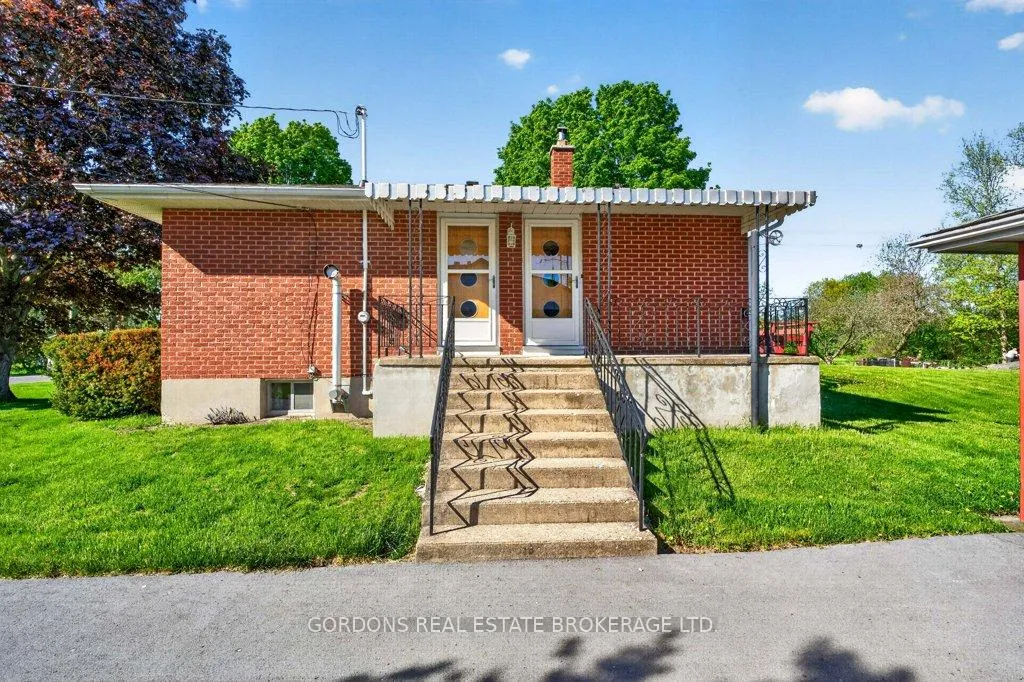 Photo 7 of 3770 Fair Grounds Road, Frontenac, Frontenac South — HOMEH