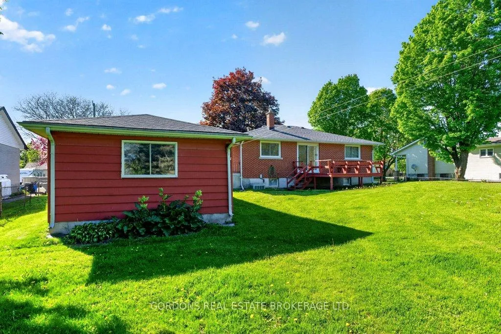 Photo 11 of 3770 Fair Grounds Road, Frontenac, Frontenac South — HOMEH