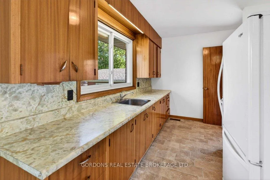 Photo 17 of 3770 Fair Grounds Road, Frontenac, Frontenac South — HOMEH