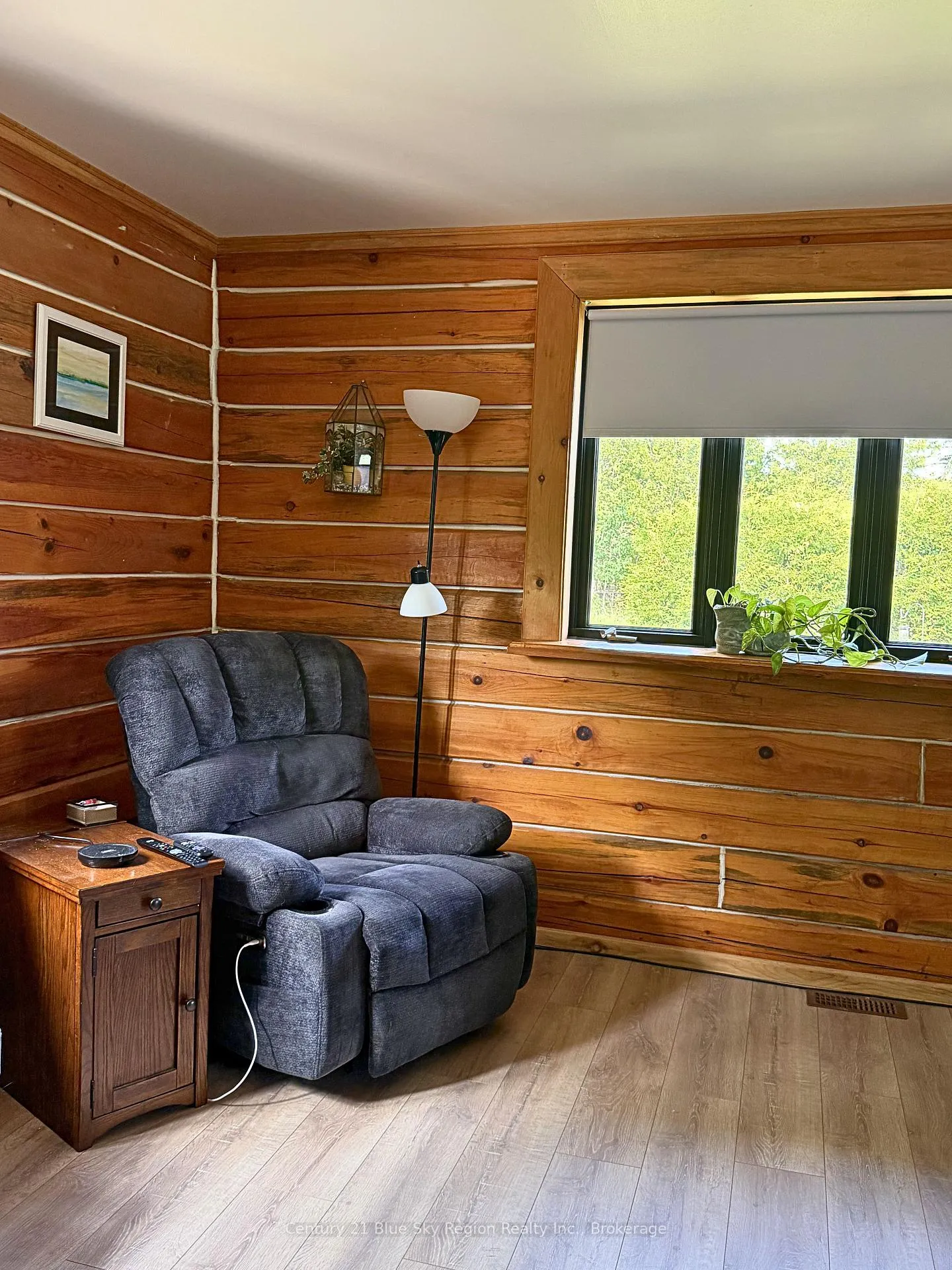 Photo 10 of 331 Tenth Street, Mattawa — HOMEH