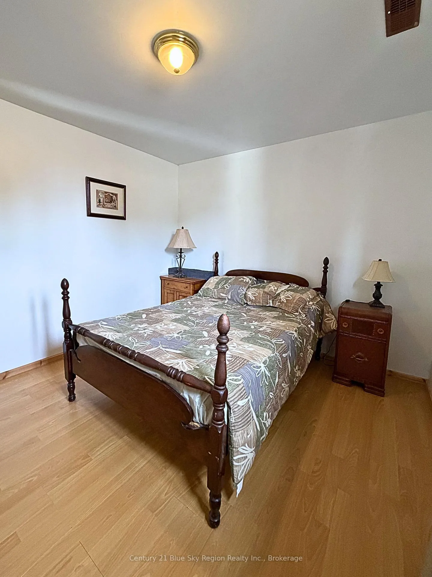 Photo 22 of 331 Tenth Street, Mattawa — HOMEH