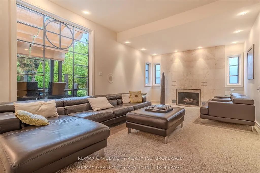 Photo 13 of 86 Tremont Drive, St. Catharines, Glendale/Glenridge — HOMEH
