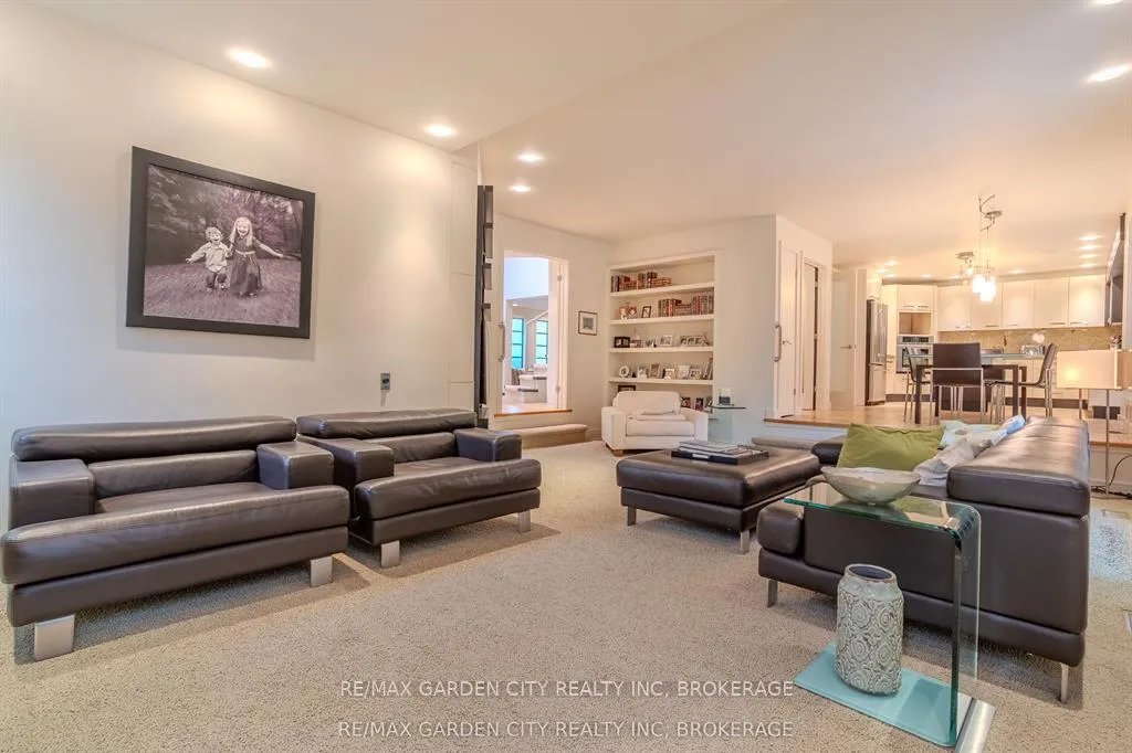 Photo 14 of 86 Tremont Drive, St. Catharines, Glendale/Glenridge — HOMEH