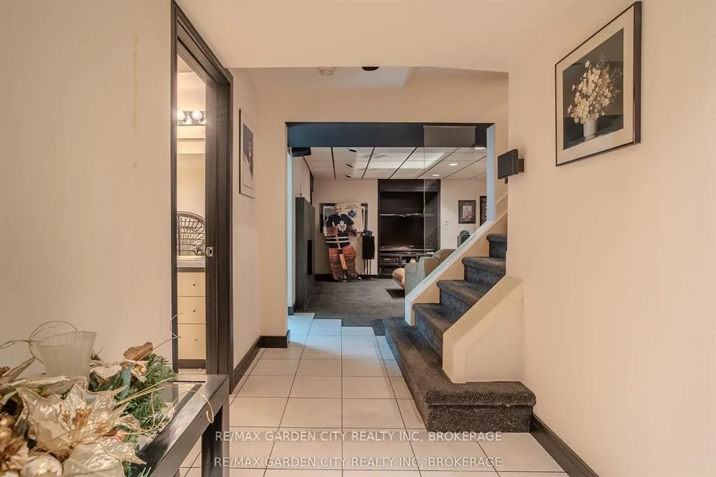 Photo 18 of 86 Tremont Drive, St. Catharines, Glendale/Glenridge — HOMEH