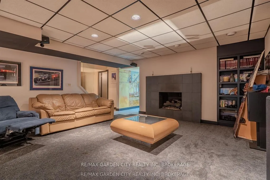 Photo 25 of 86 Tremont Drive, St. Catharines, Glendale/Glenridge — HOMEH
