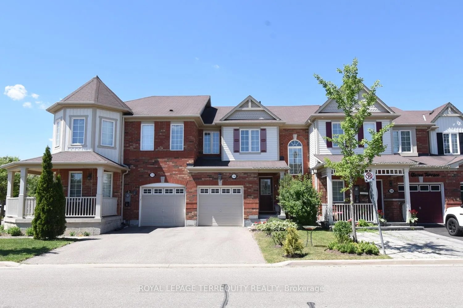 Photo 4 of 110 Gleave Terrace, Milton, Harrison — HOMEH