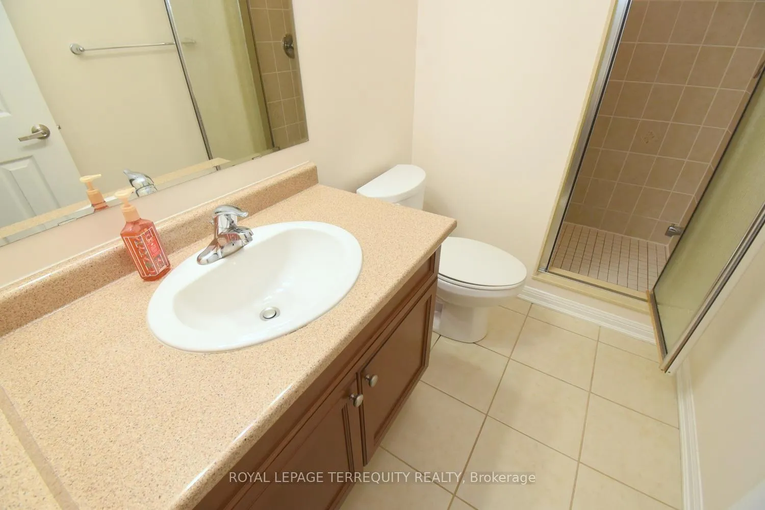 Photo 30 of 110 Gleave Terrace, Milton, Harrison — HOMEH
