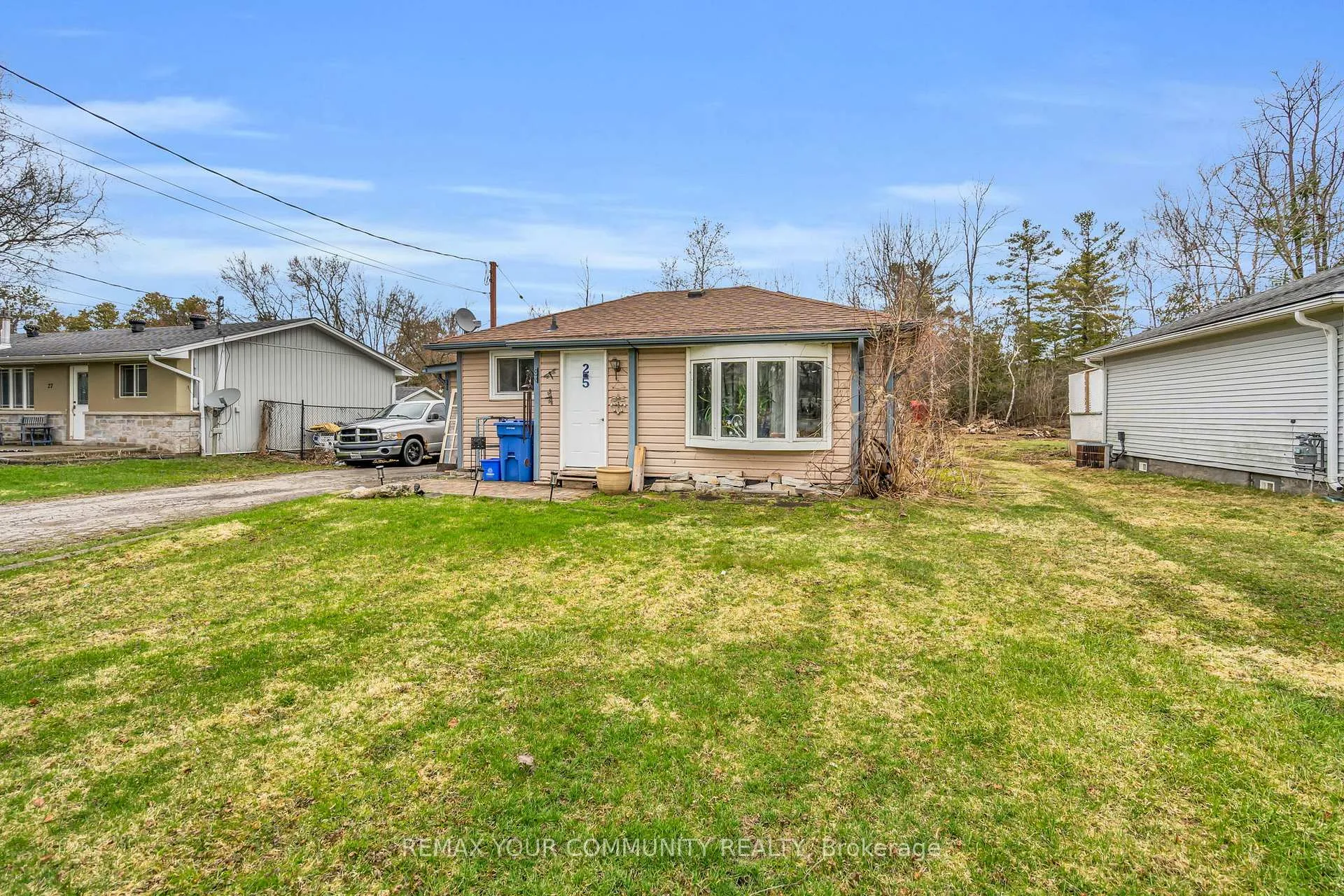 Photo 5 of 25 Grew Boulevard, Georgina, Sutton & Jackson's Point — HOMEH