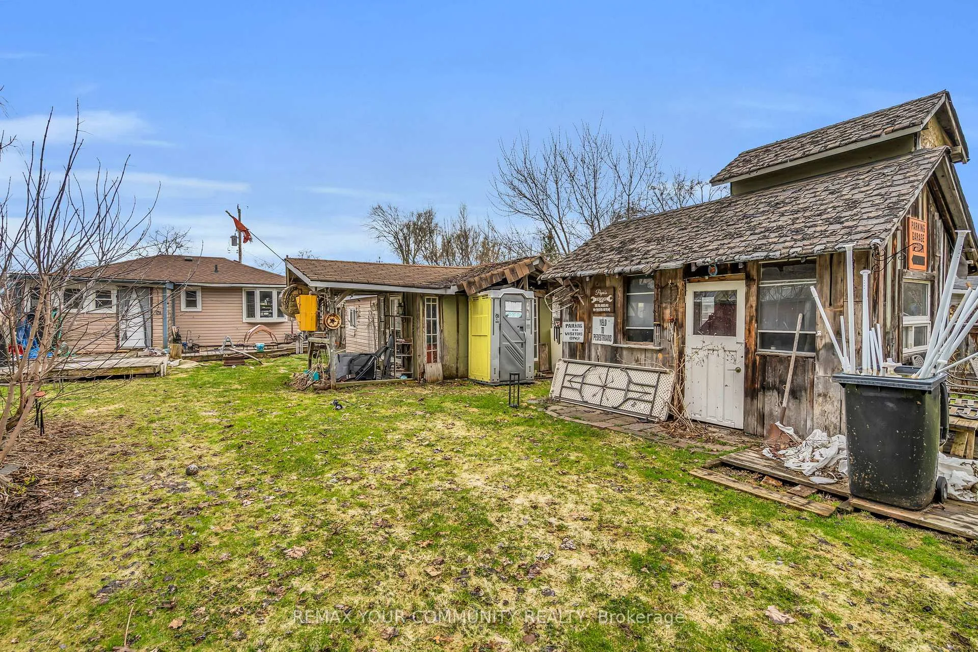 Photo 12 of 25 Grew Boulevard, Georgina, Sutton & Jackson's Point — HOMEH