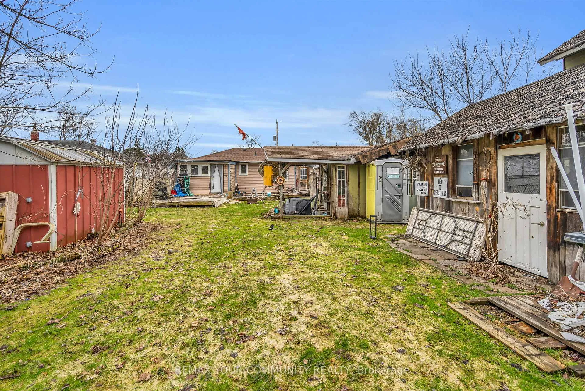 Photo 13 of 25 Grew Boulevard, Georgina, Sutton & Jackson's Point — HOMEH