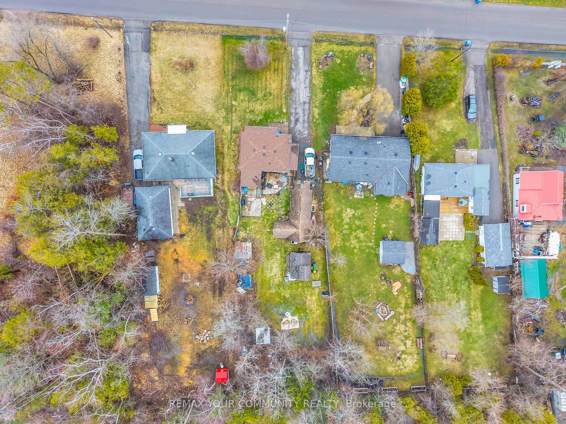 Photo 18 of 25 Grew Boulevard, Georgina, Sutton & Jackson's Point — HOMEH