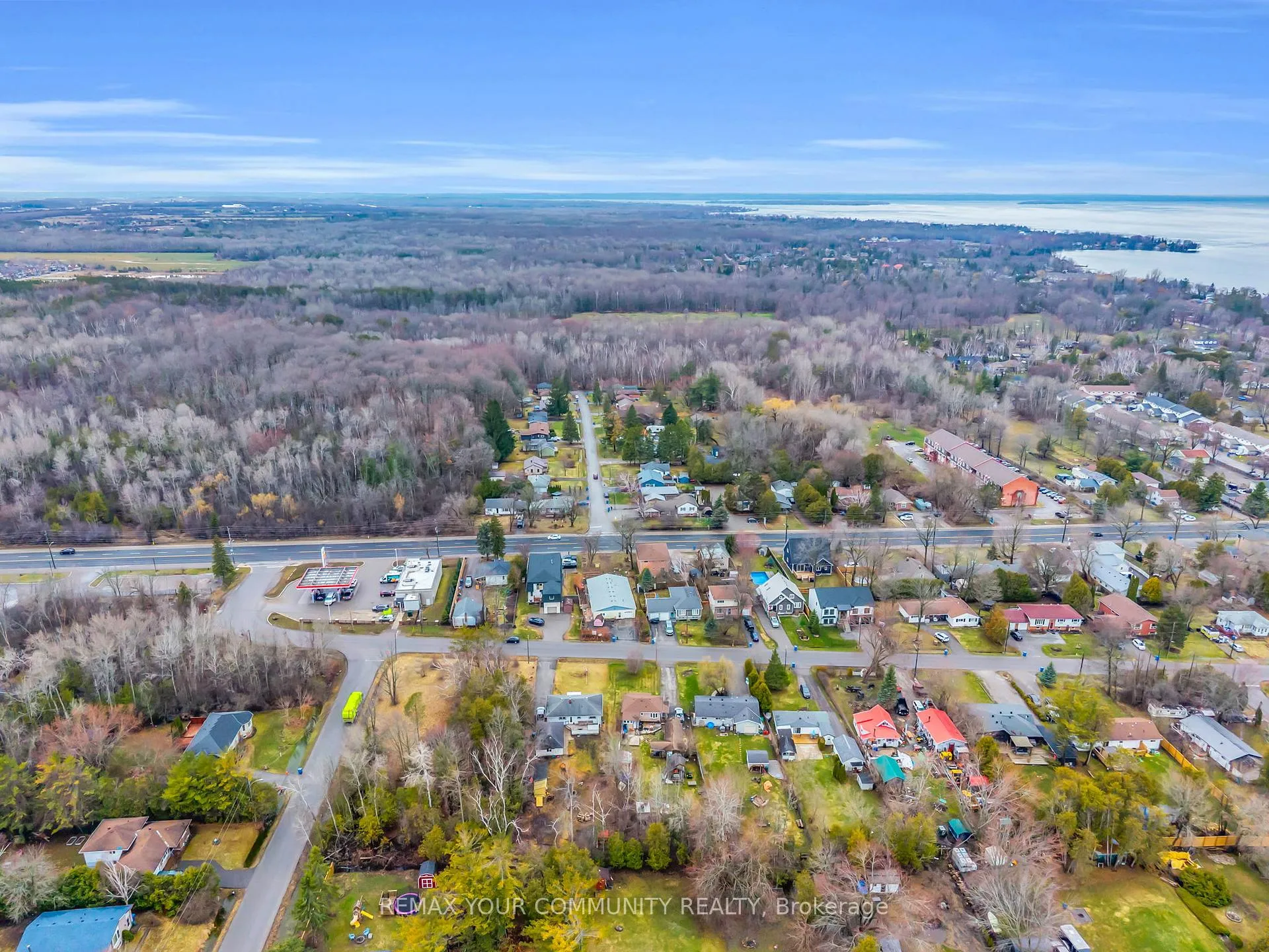 Photo 24 of 25 Grew Boulevard, Georgina, Sutton & Jackson's Point — HOMEH