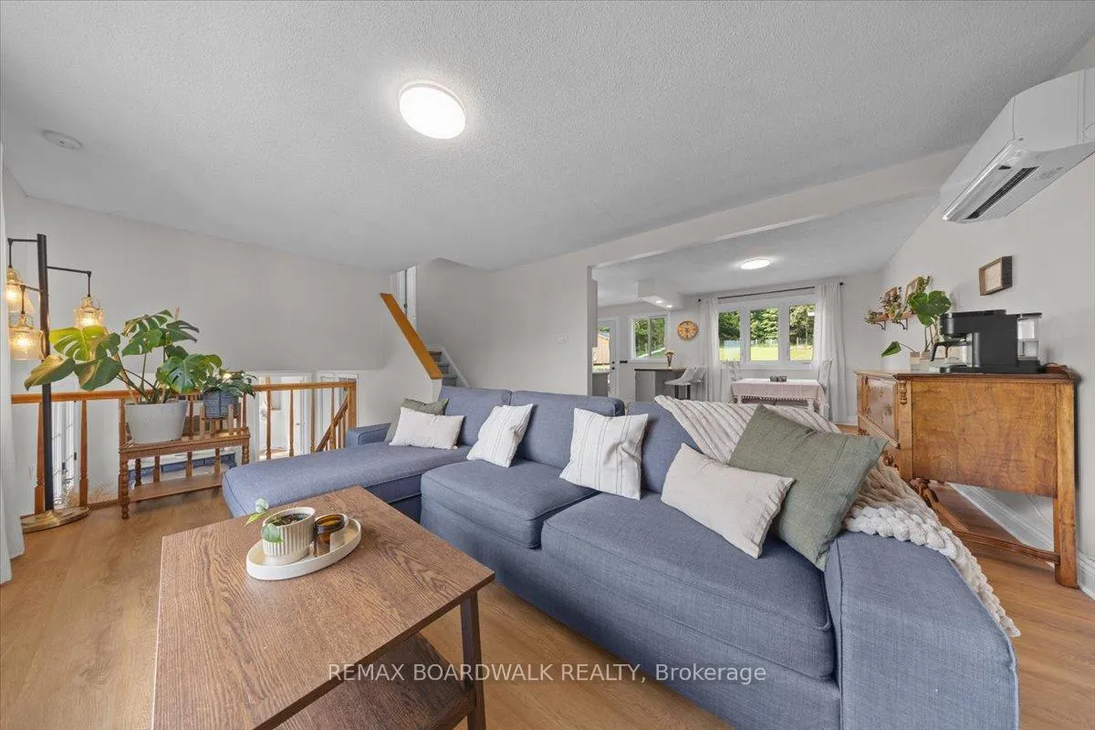 Photo 11 of 1079 River Road S, McNab/Braeside, Mcnab/Braeside Twps — HOMEH
