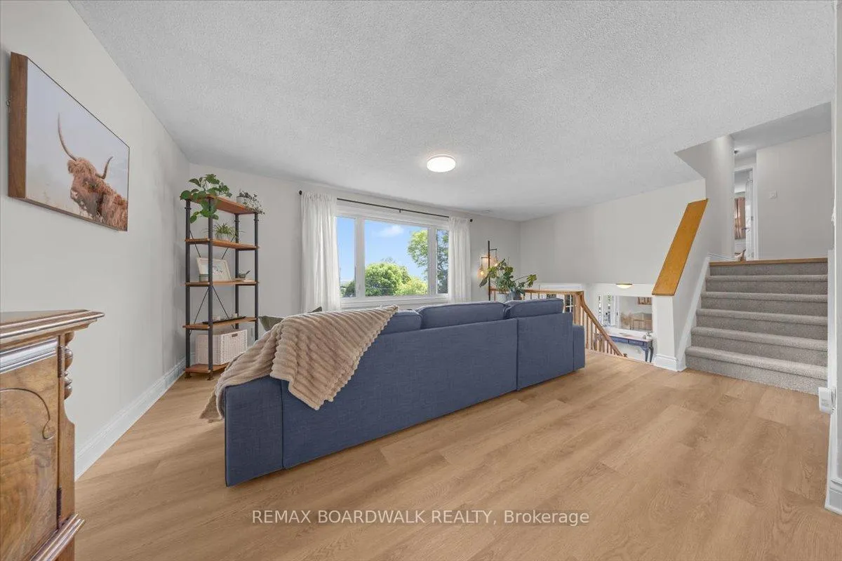 Photo 12 of 1079 River Road S, McNab/Braeside, Mcnab/Braeside Twps — HOMEH