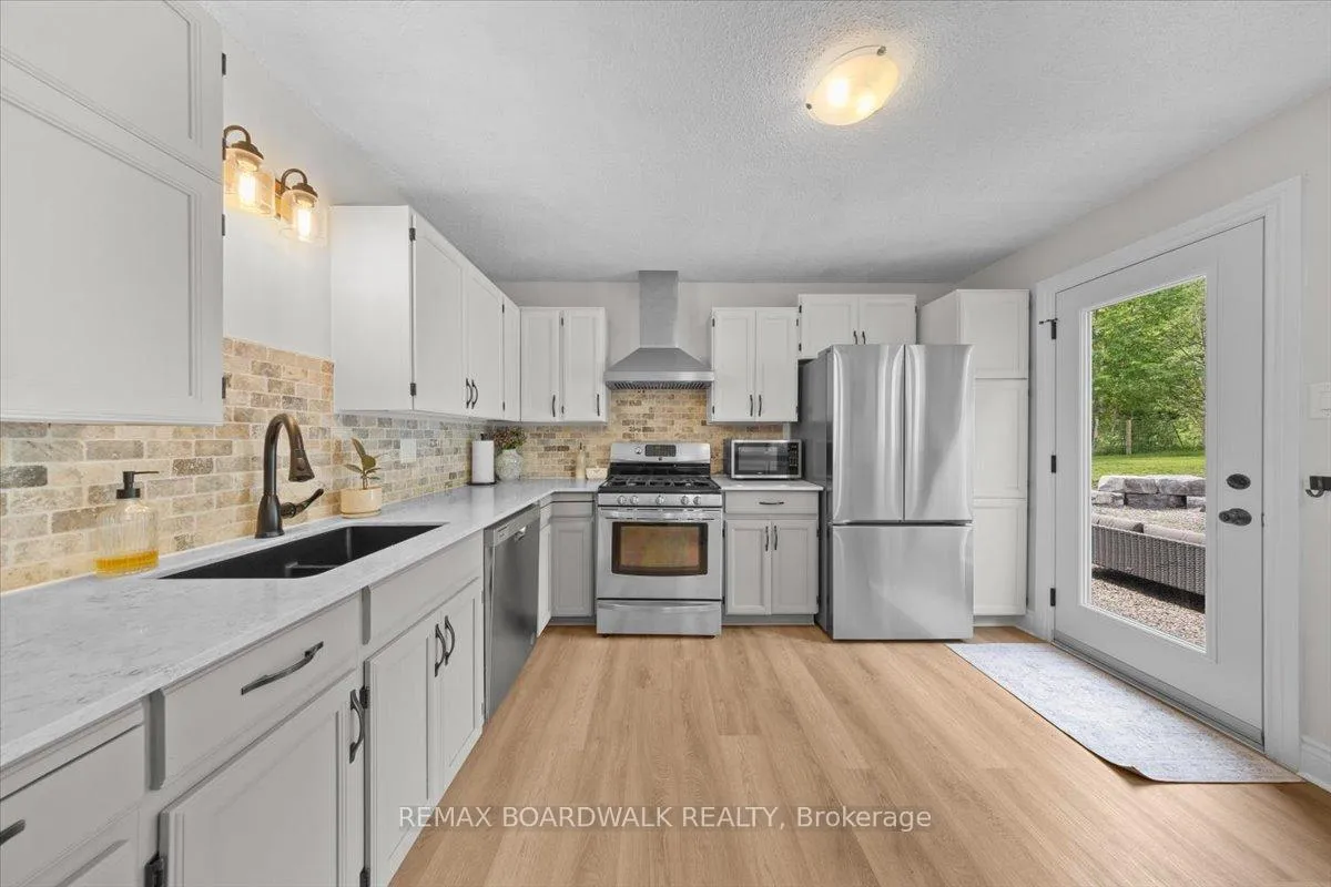 Photo 20 of 1079 River Road S, McNab/Braeside, Mcnab/Braeside Twps — HOMEH