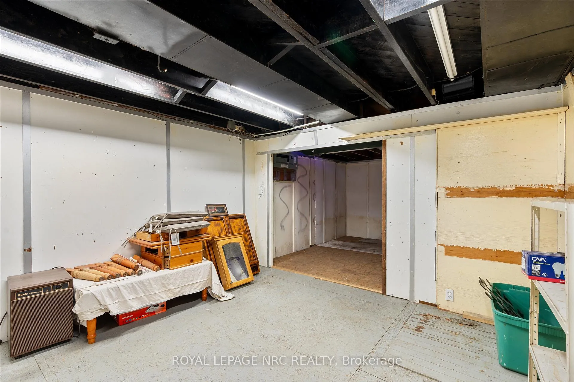 Photo 24 of 1447 Fifth Street, St. Catharines, Rural Fourth — HOMEH