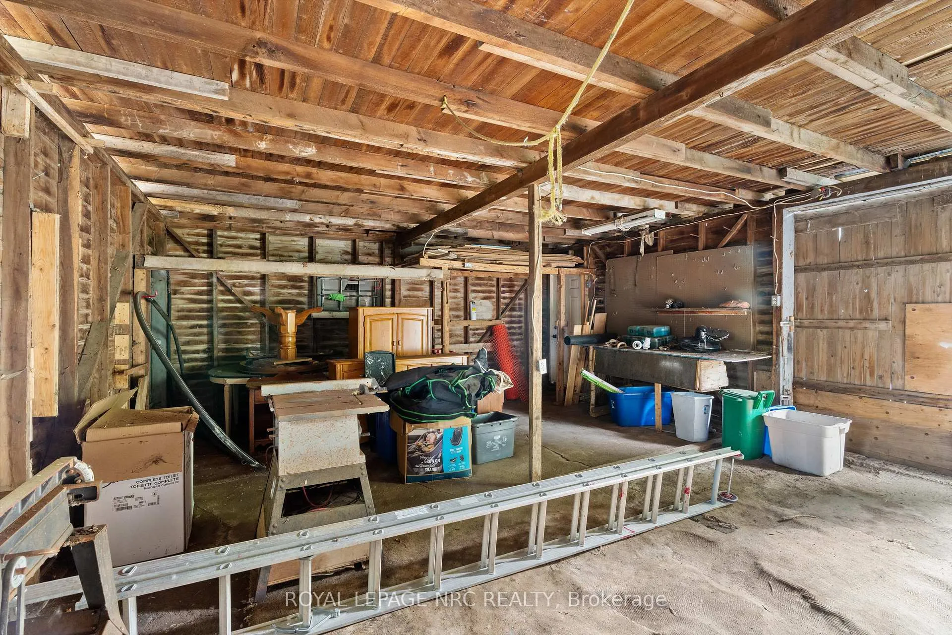 Photo 27 of 1447 Fifth Street, St. Catharines, Rural Fourth — HOMEH