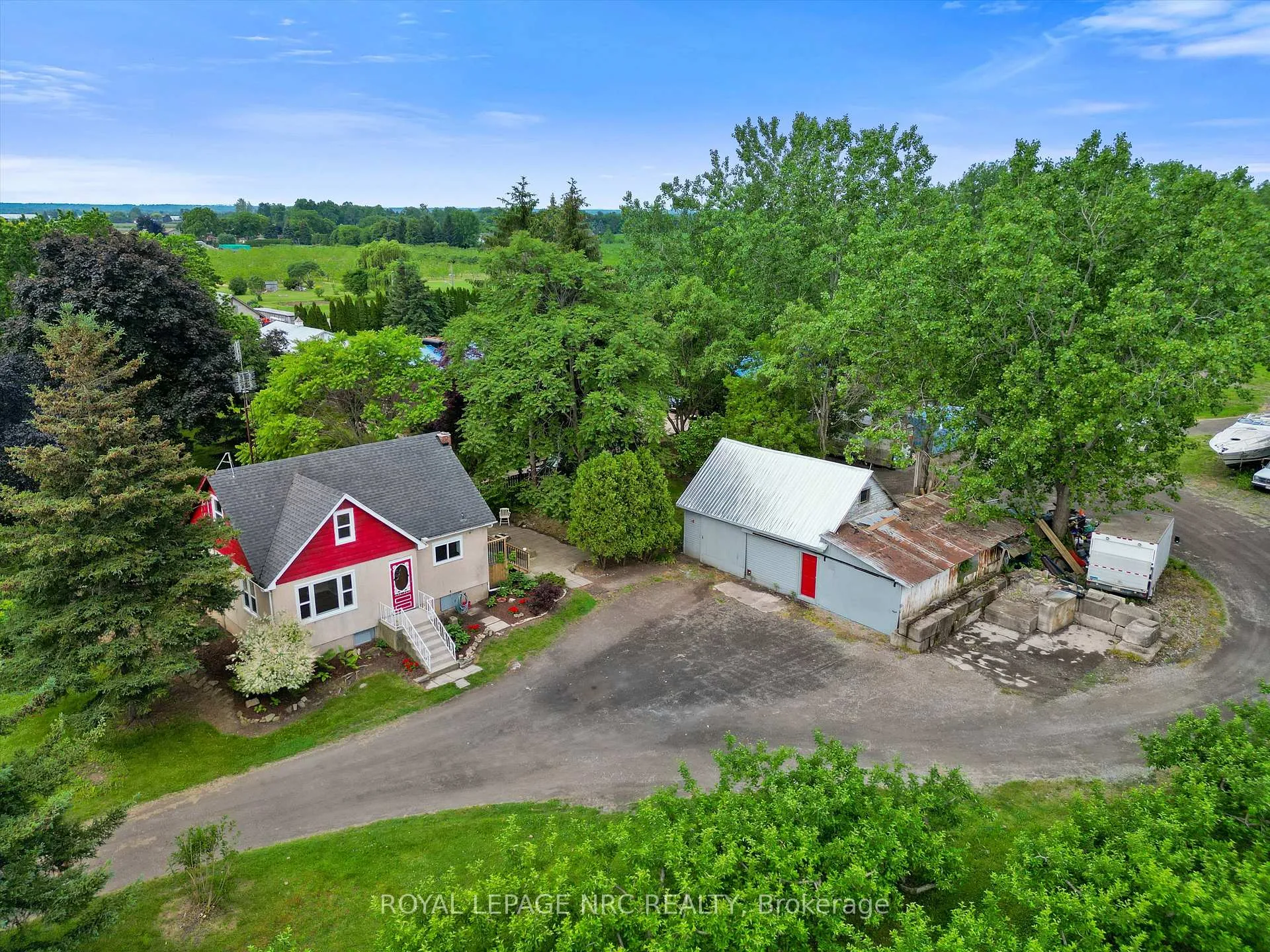 Photo 32 of 1447 Fifth Street, St. Catharines, Rural Fourth — HOMEH
