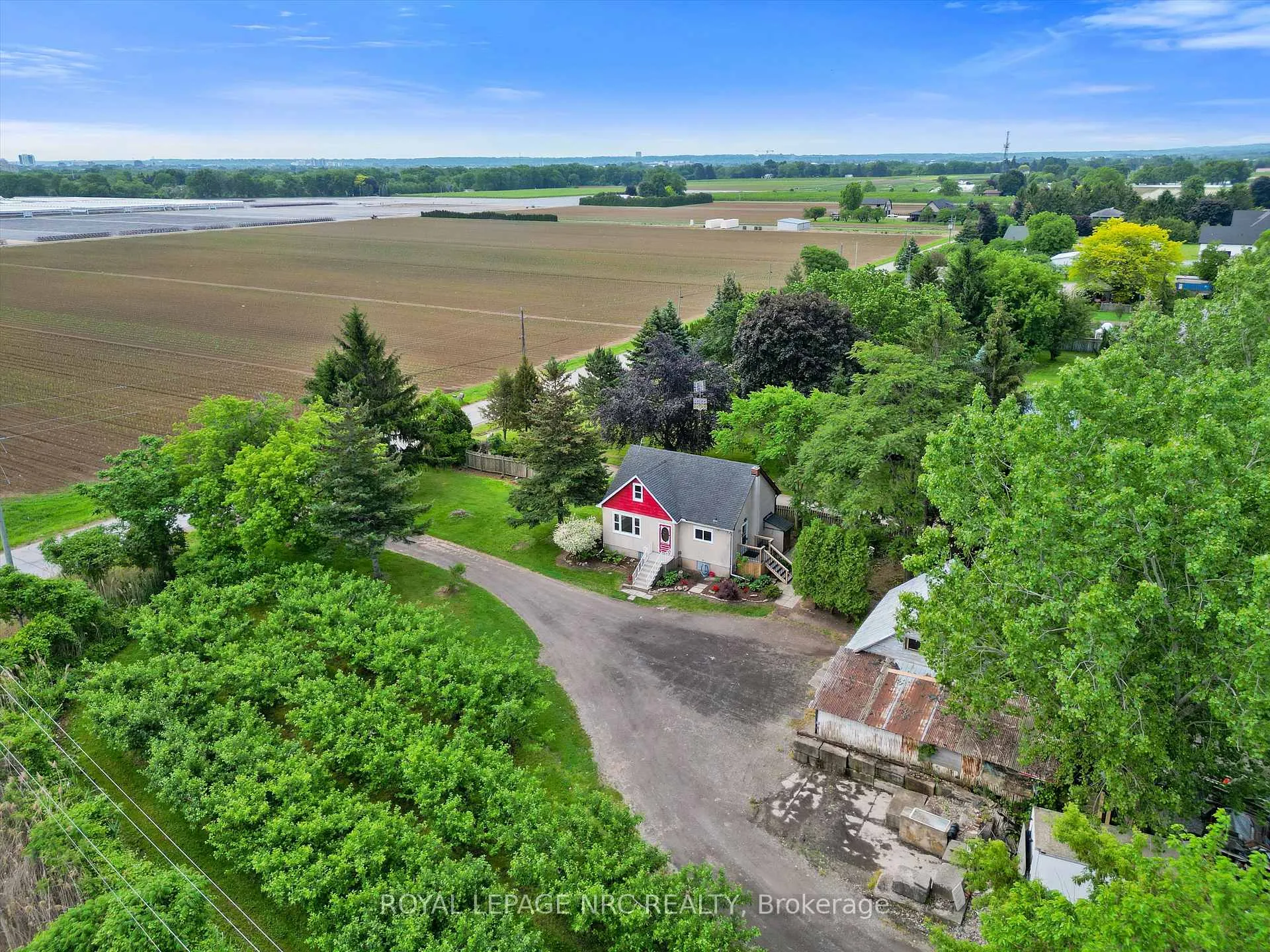 Photo 36 of 1447 Fifth Street, St. Catharines, Rural Fourth — HOMEH