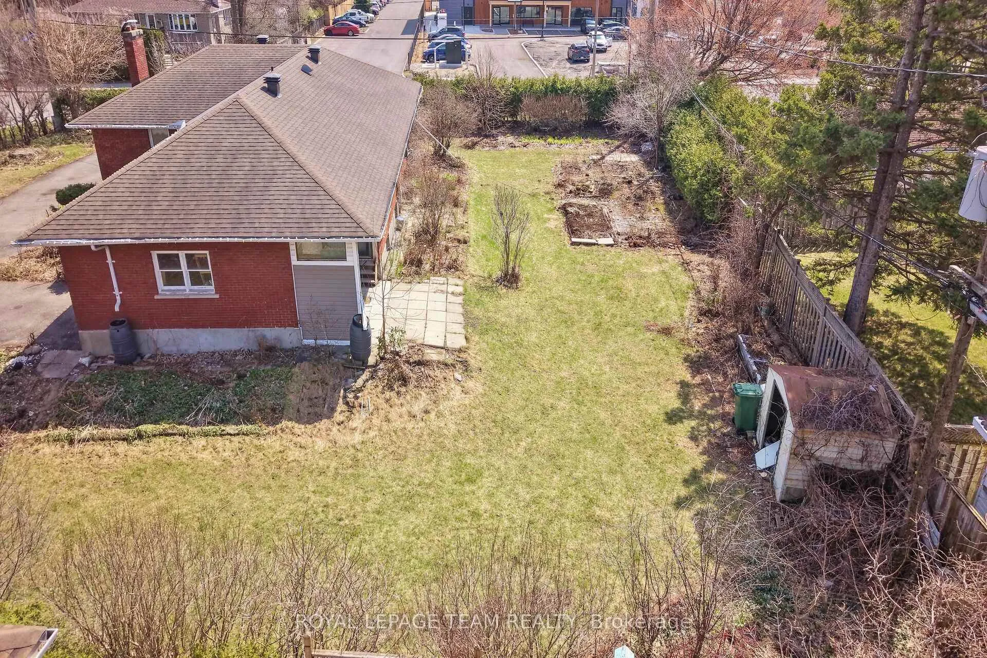 Photo 6 of 45 Capilano Drive, Ottawa, City View/Skyline/Fisher Heights/Parkwood Hills — HOMEH