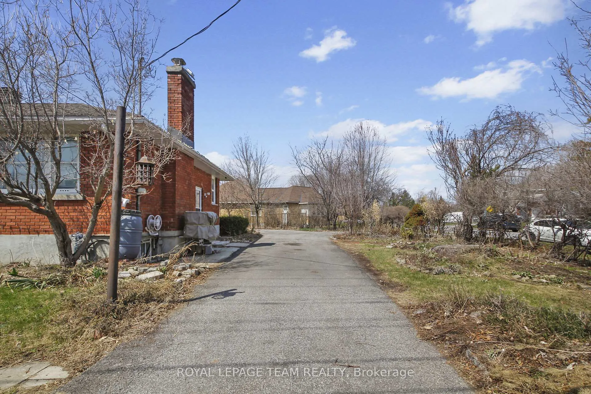 Photo 14 of 45 Capilano Drive, Ottawa, City View/Skyline/Fisher Heights/Parkwood Hills — HOMEH