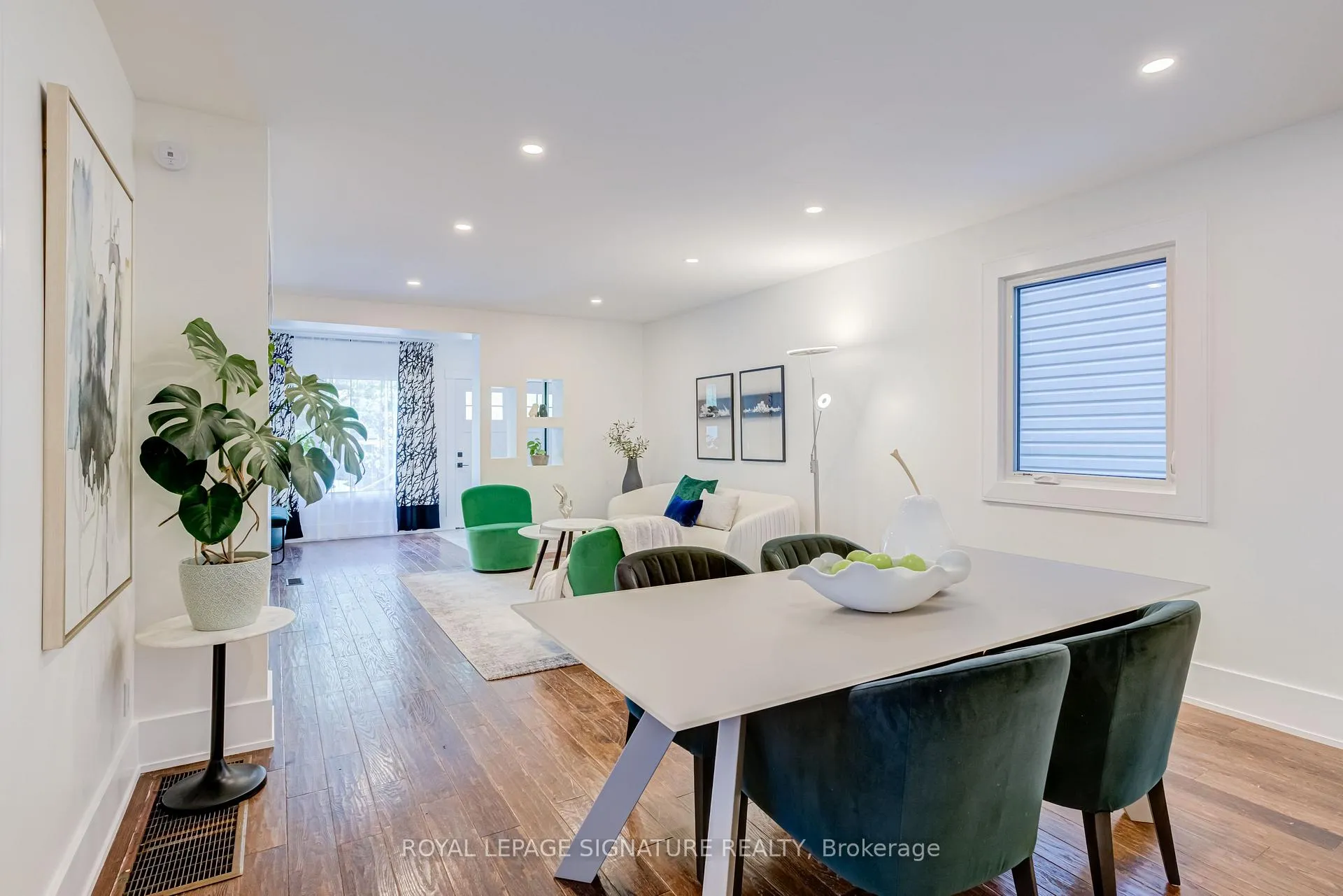 Photo 12 of 176 Barrington Avenue, Toronto, Crescent Town — HOMEH