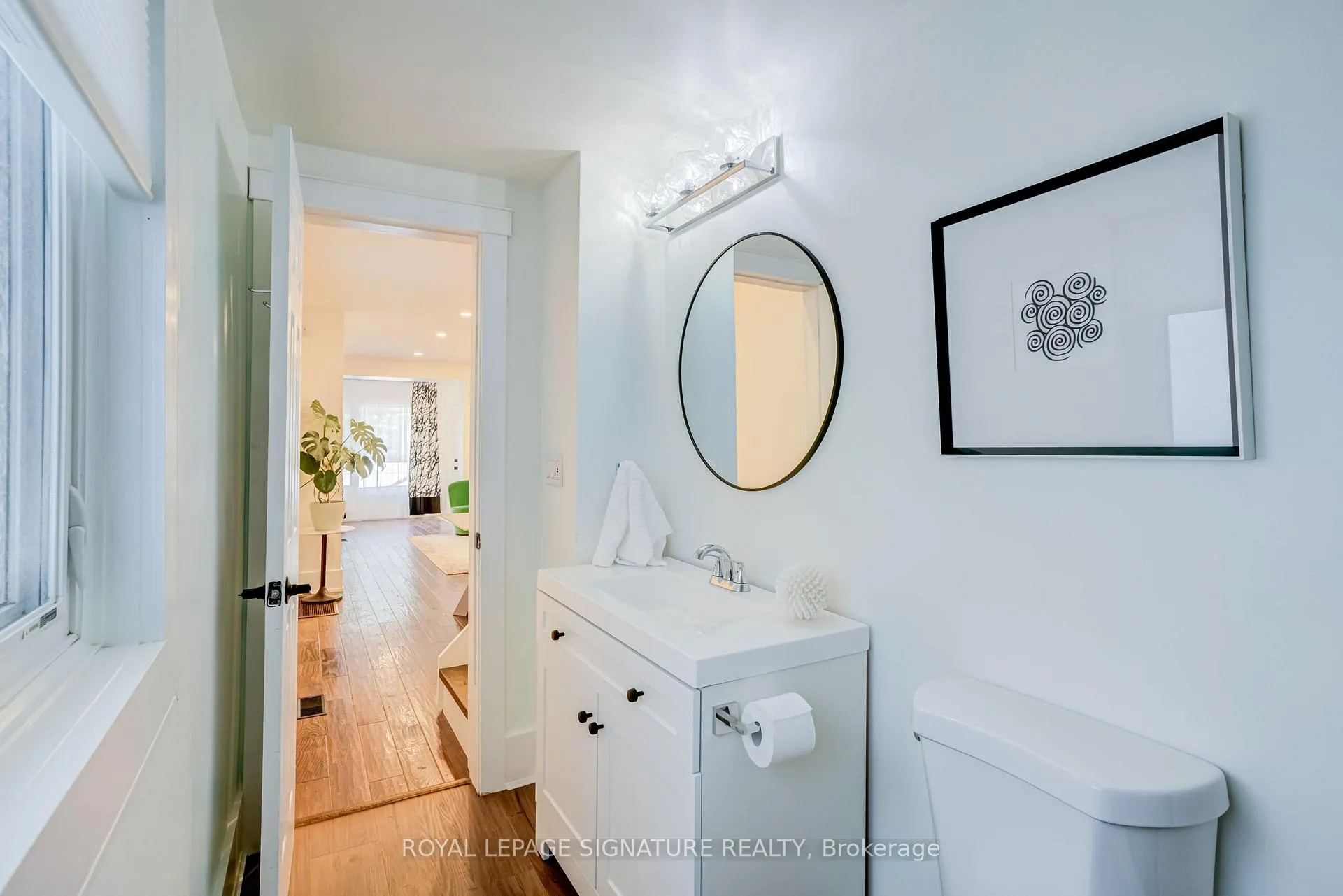 Photo 22 of 176 Barrington Avenue, Toronto, Crescent Town — HOMEH
