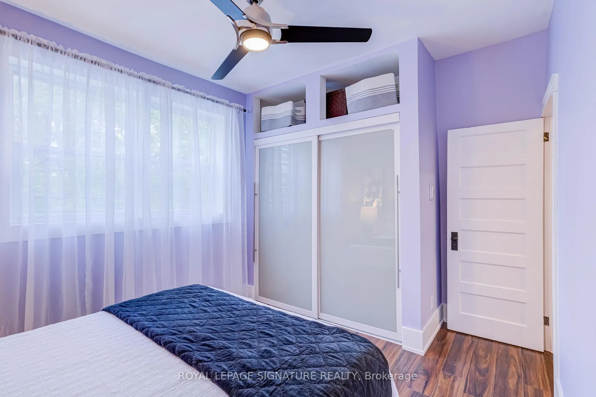 Photo 27 of 176 Barrington Avenue, Toronto, Crescent Town — HOMEH