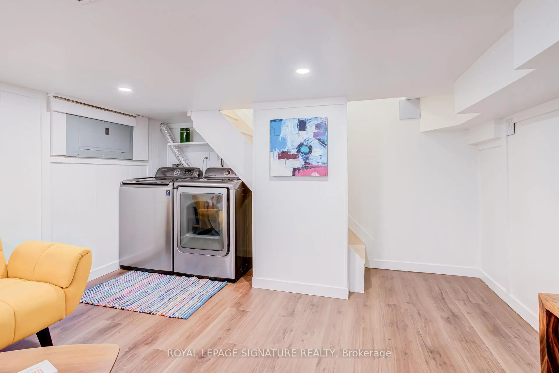 Photo 38 of 176 Barrington Avenue, Toronto, Crescent Town — HOMEH