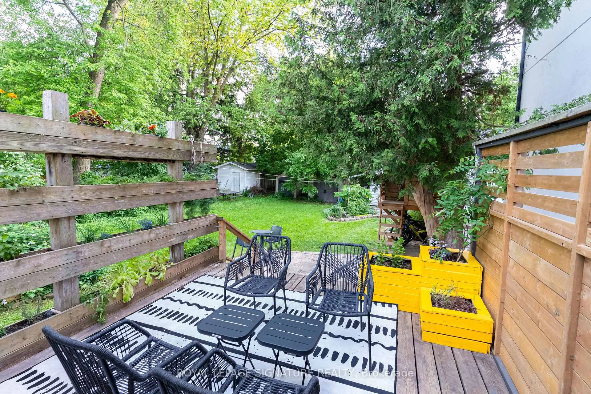 Photo 39 of 176 Barrington Avenue, Toronto, Crescent Town — HOMEH