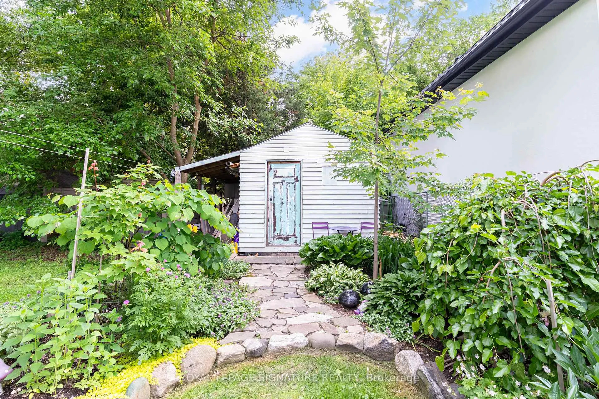 Photo 46 of 176 Barrington Avenue, Toronto, Crescent Town — HOMEH