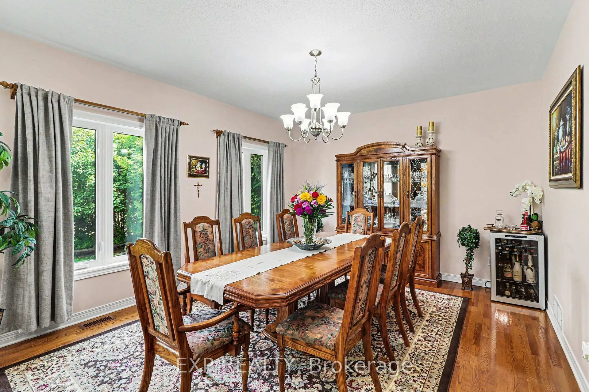 Photo 7 of 235 Station Boulevard, Ottawa, Riverview Park — HOMEH