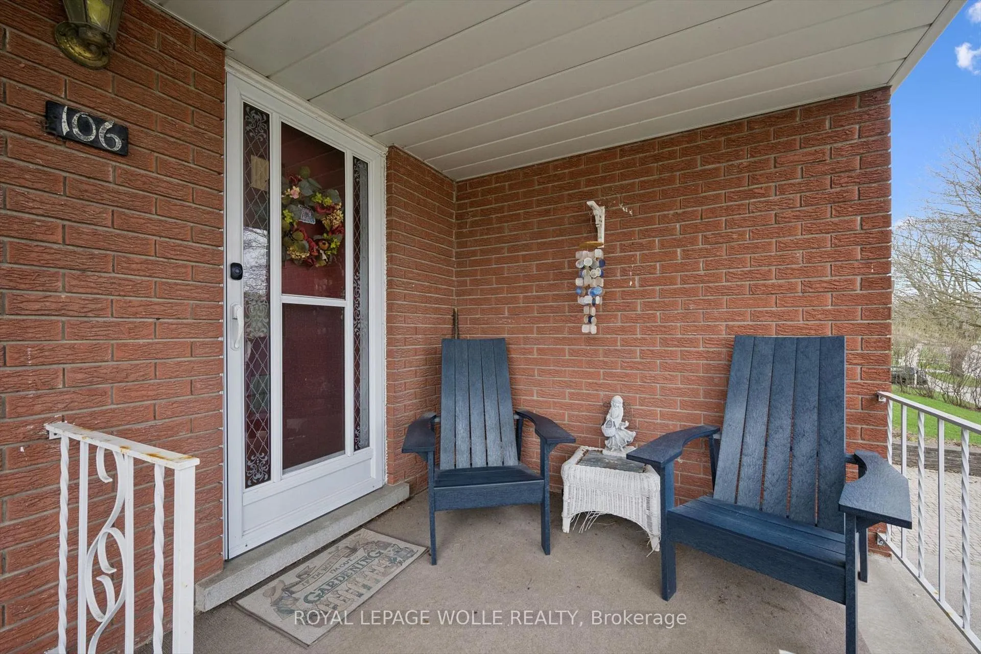Photo 2 of 106 Ruskview Road, Kitchener — HOMEH