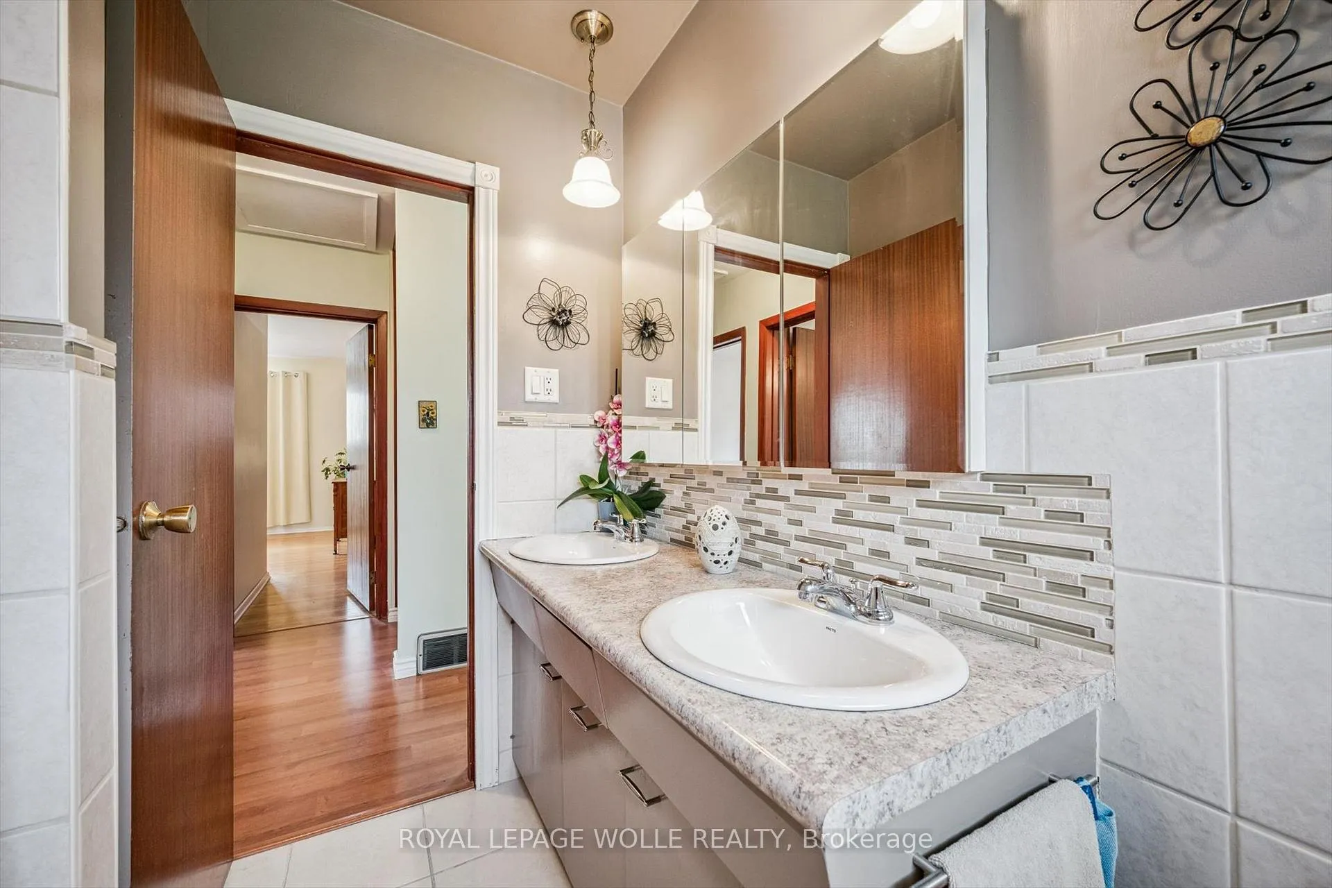 Photo 19 of 106 Ruskview Road, Kitchener — HOMEH