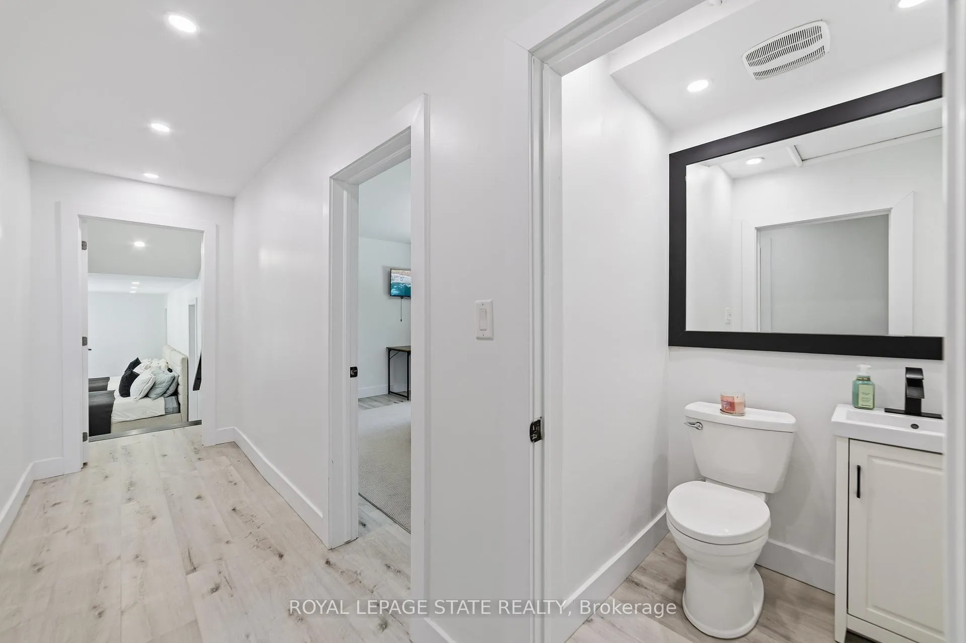 Photo 15 of 424 52 Highway S, Hamilton, Rural Ancaster — HOMEH