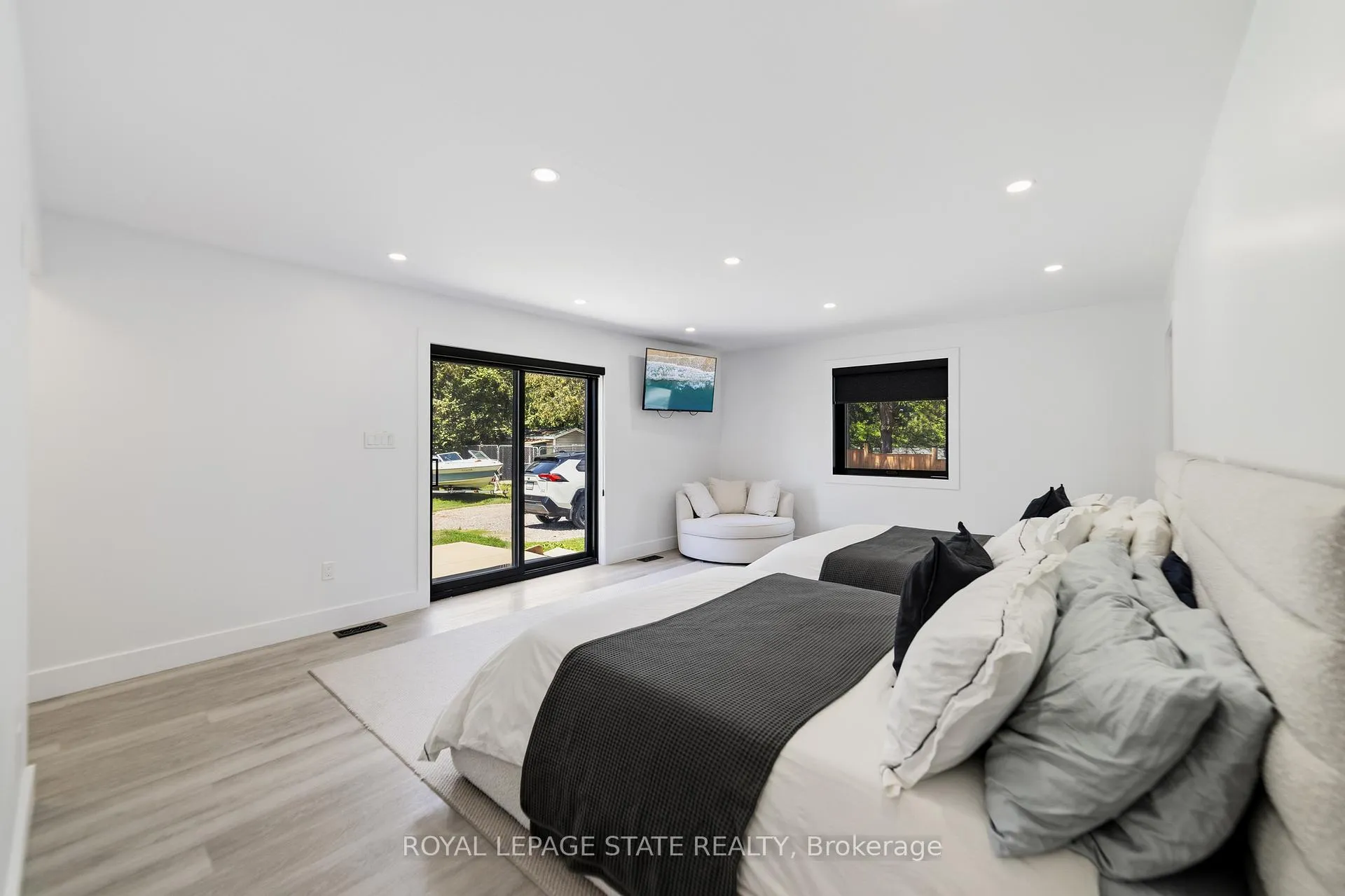 Photo 19 of 424 52 Highway S, Hamilton, Rural Ancaster — HOMEH