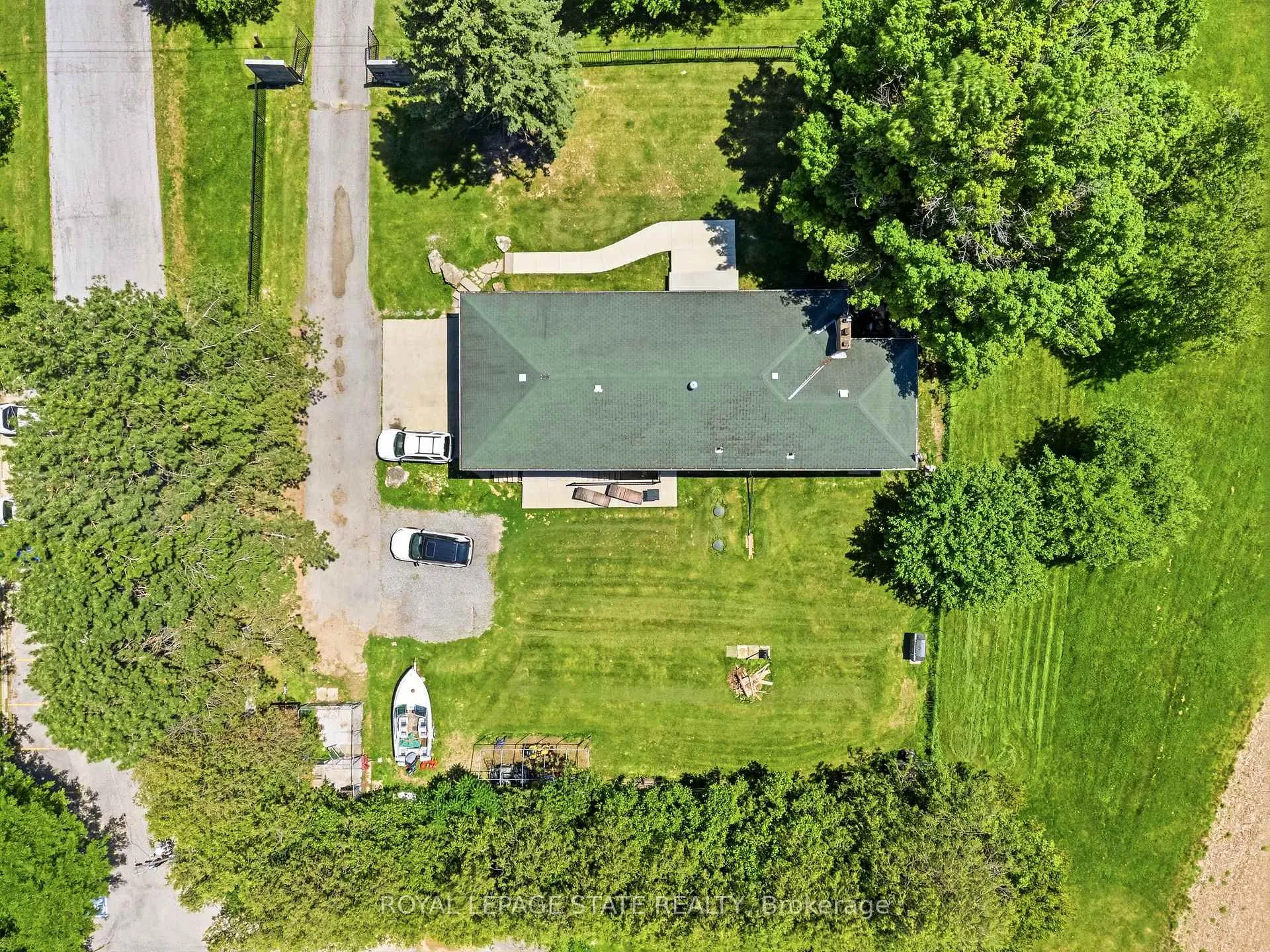 Photo 35 of 424 52 Highway S, Hamilton, Rural Ancaster — HOMEH