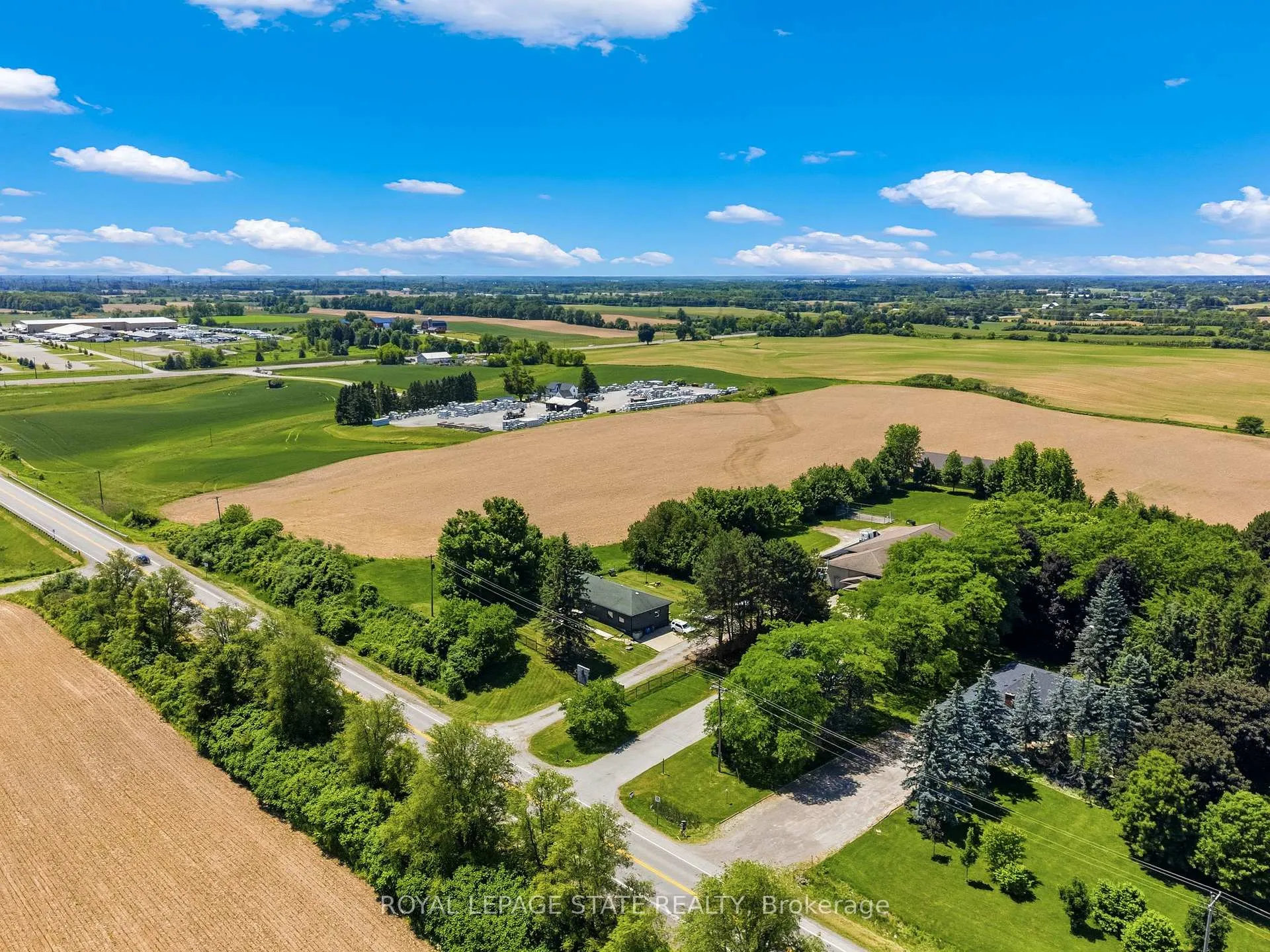 Photo 37 of 424 52 Highway S, Hamilton, Rural Ancaster — HOMEH