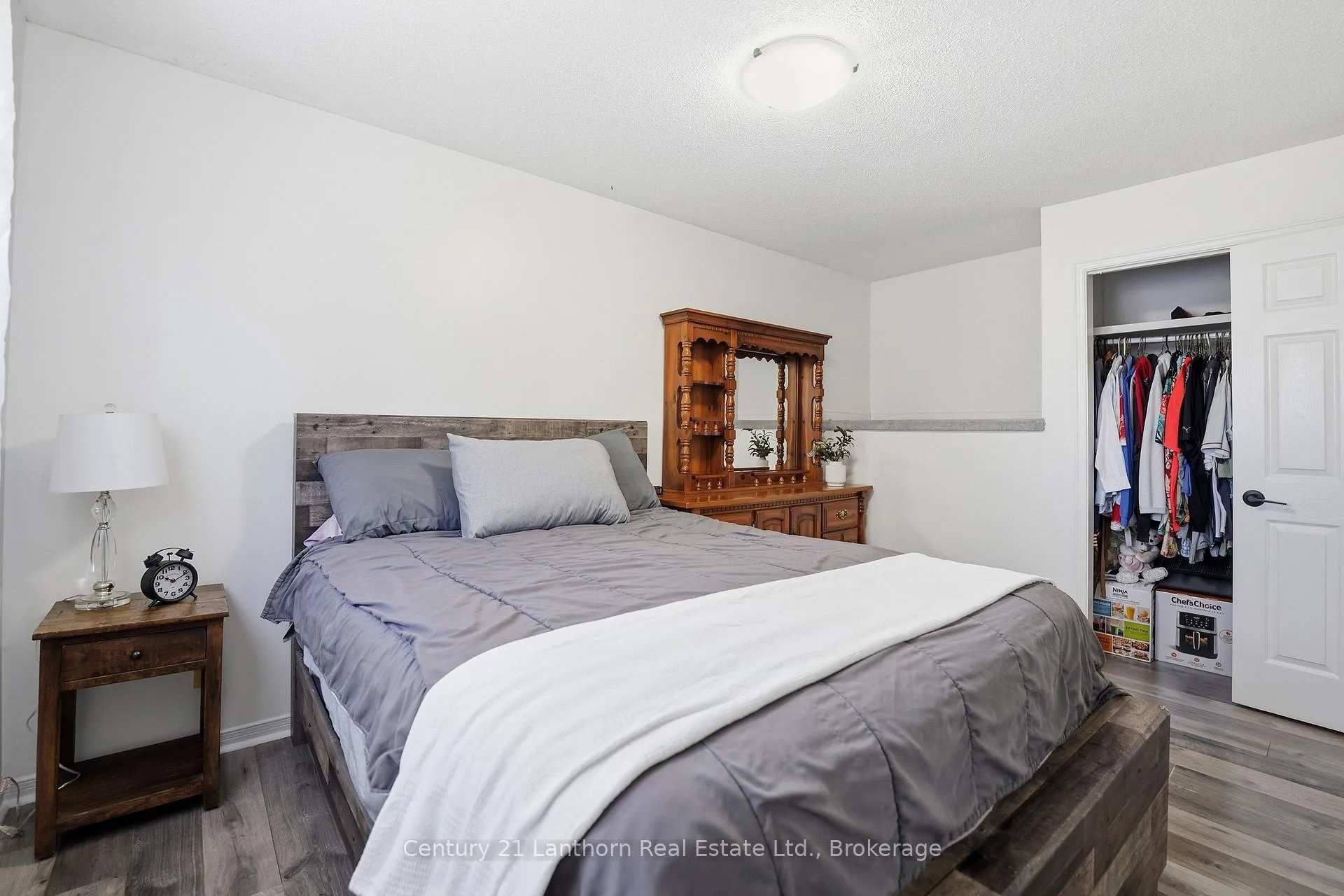 Photo 14 of 38 Alfred Street, Quinte West, Trenton Ward — HOMEH