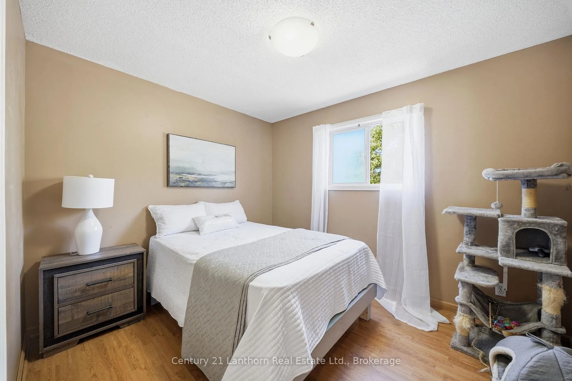 Photo 16 of 38 Alfred Street, Quinte West, Trenton Ward — HOMEH