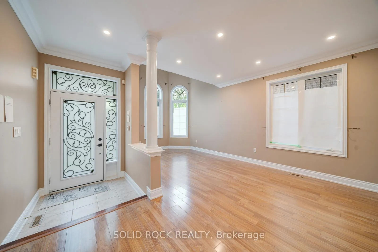 Photo 3 of 32 Albert Roffey Crescent, Markham, Box Grove — HOMEH