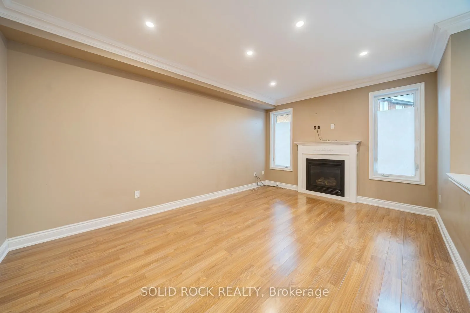 Photo 14 of 32 Albert Roffey Crescent, Markham, Box Grove — HOMEH
