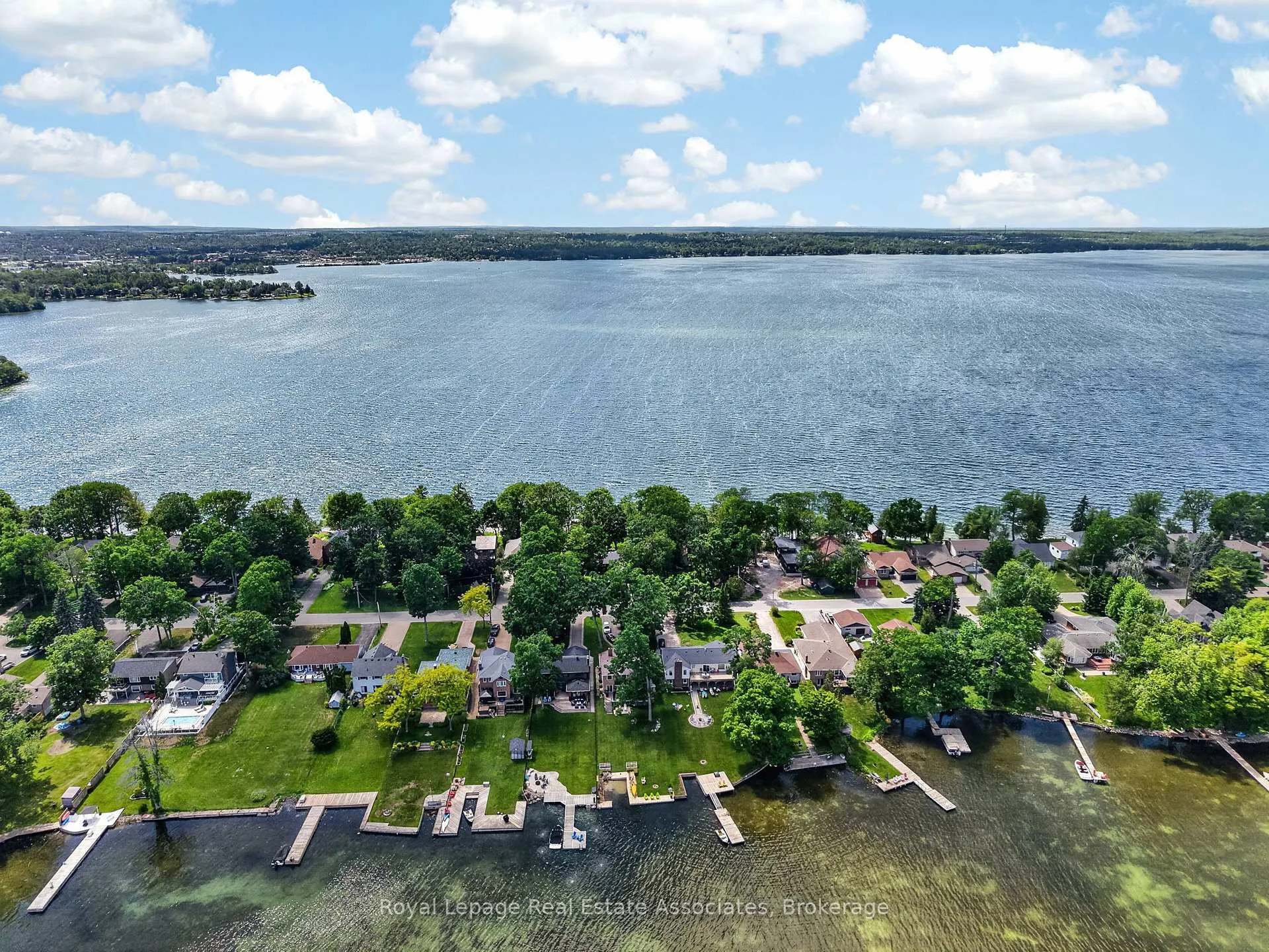 Photo 47 of 727 Broadview Avenue, Orillia — HOMEH