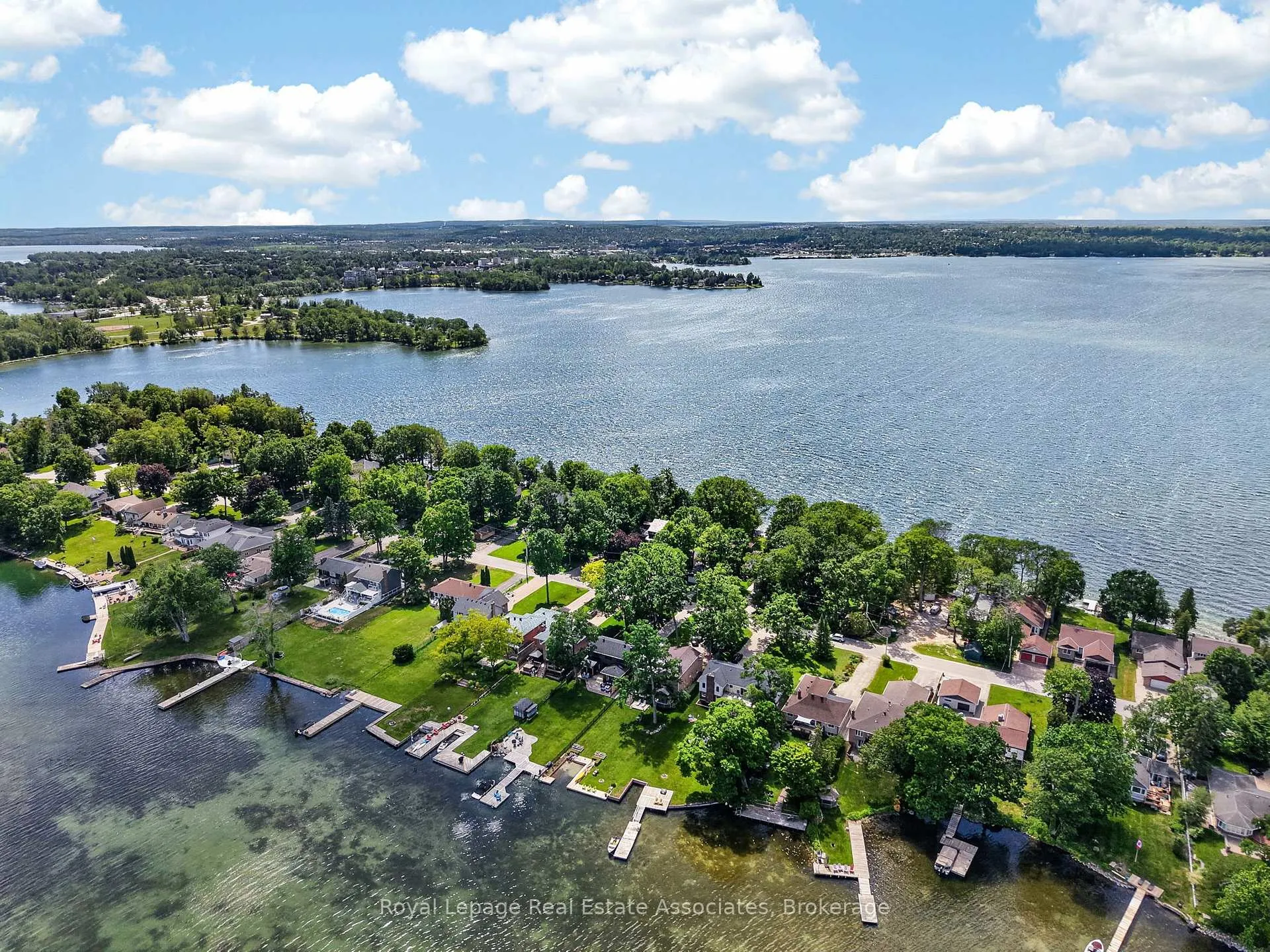 Photo 49 of 727 Broadview Avenue, Orillia — HOMEH