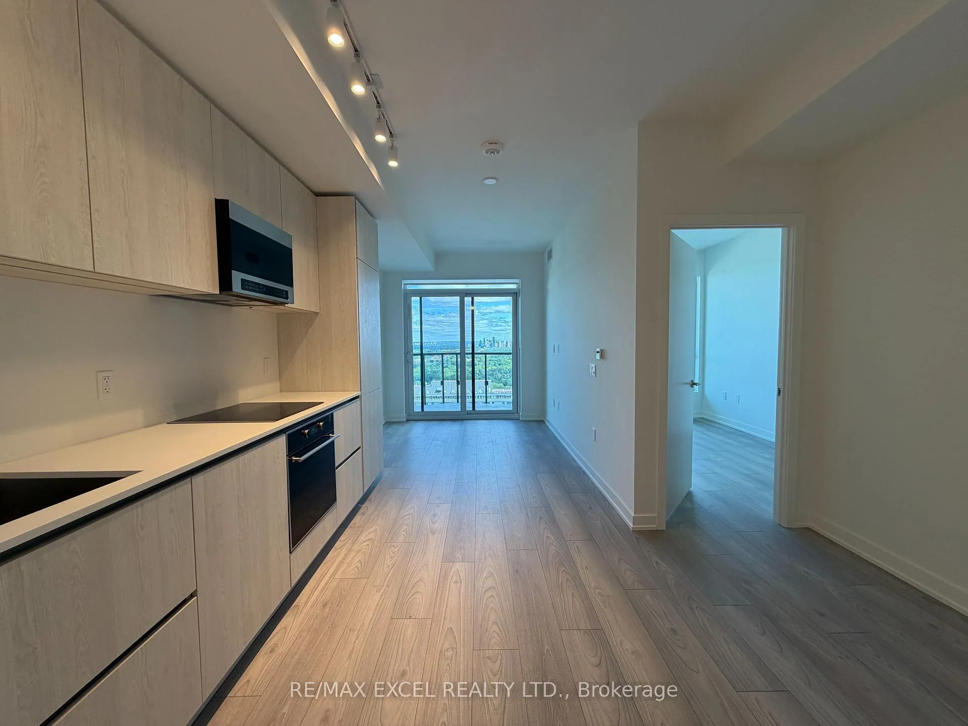 Photo 1 of Unit 3506, 110 Broadway Avenue, Toronto, Mount Pleasant West — HOMEH